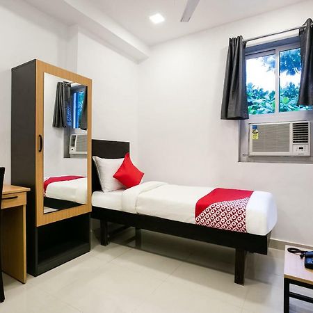 Oyo Flagship 38540 Hotel Shangrila Flagship Saver Mumbai Exterior foto