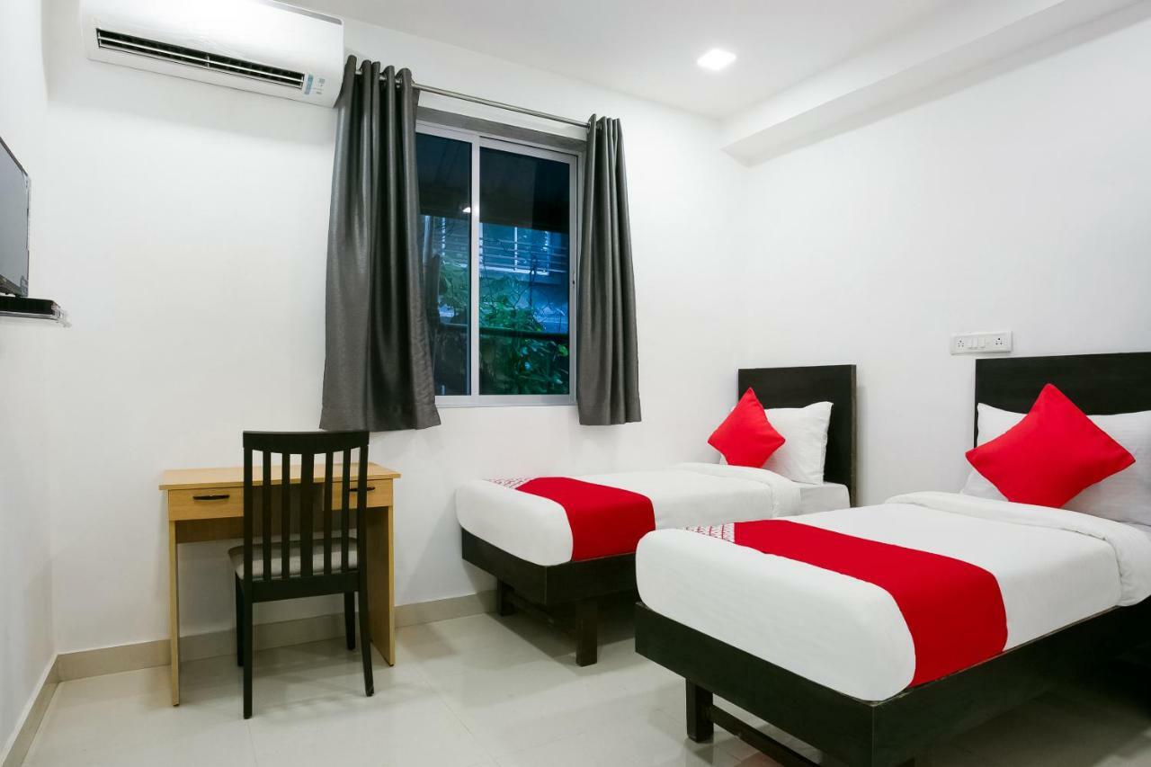 Oyo Flagship 38540 Hotel Shangrila Flagship Saver Mumbai Exterior foto